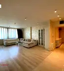 Тристаен апартамент в София, Център