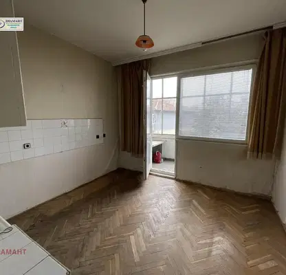 Photo 3 — 3-bedroom apartment in Ruse, Centyr