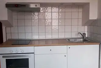 Тристаен апартамент в София, Център