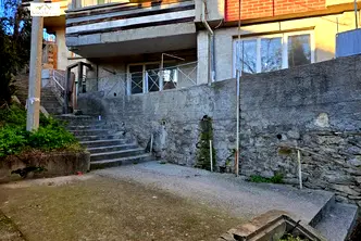 Тристаен апартамент във Велико Търново, Център
