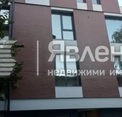 Снимка 4 — Тристаен апартамент в Бургас, Център