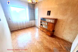 Тристаен апартамент в Русе, Център