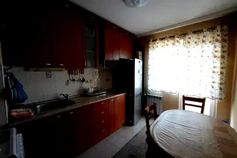 Тристаен апартамент в София, Център