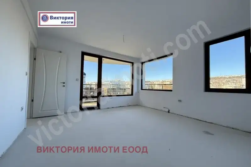 3-bedroom apartment in Veliko Tyrnovo, Centyr