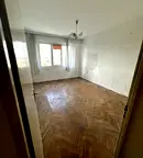 Тристаен апартамент в Добрич, Център