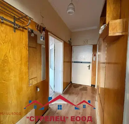 Photo 5 — 3-bedroom apartment in Dobrich, Centyr