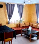 Тристаен апартамент в Пазарджик, Център