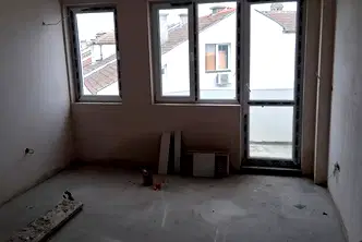 Тристаен апартамент в Кърджали, Център
