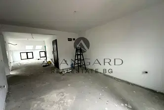 Тристаен апартамент в Пловдив, Център