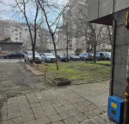 Снимка 4 — Тристаен апартамент в Русе, Център