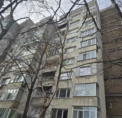 Снимка 5 — Тристаен апартамент с две тераси в Център, Русе