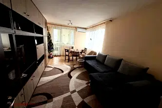 Тристаен апартамент във Велико Търново, Център