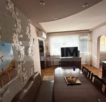 Photo 3 — 3-bedroom apartment in Dobrich, Centyr