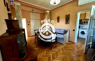 Тристаен апартамент в Пловдив, Център