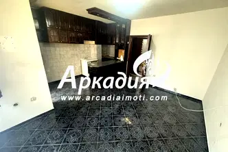Тристаен апартамент в Пловдив, Център