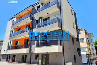 Тристаен апартамент в Търговище, Център