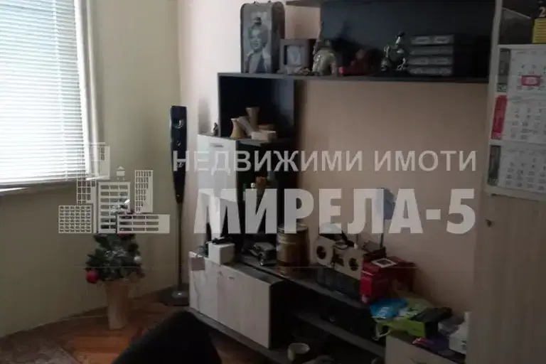 3-bedroom apartment in Ruse, Centyr