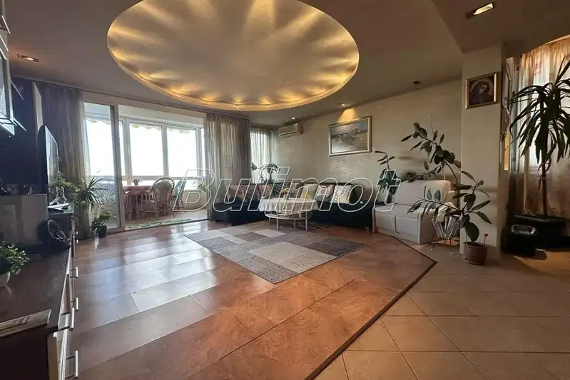 3-bedroom apartment in Varna, Chaika