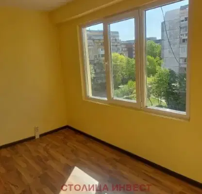 Снимка 2 — Тристаен апартамент в Русе, Чародейка - Юг