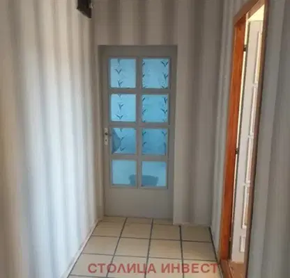 Снимка 5 — Тристаен апартамент в Русе, Чародейка - Юг
