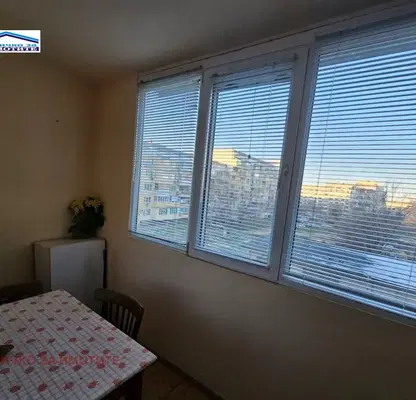 Photo 3 — 3-bedroom apartment in Ruse, Charodeika - Yug