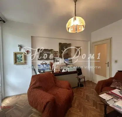Photo 3 — 3-bedroom apartment in Varna, Chataldja