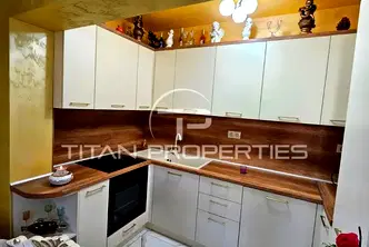 Тристаен апартамент в Бургас, Черно море