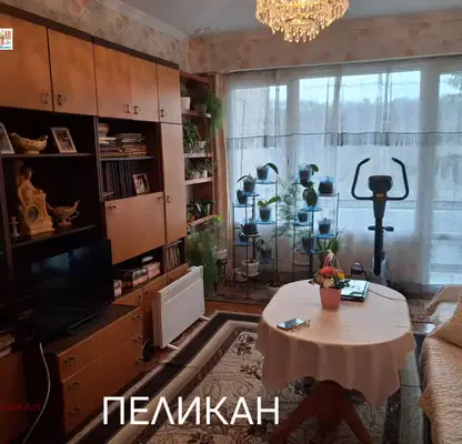 Снимка 4 — Тристаен апартамент във Велико Търново, Чолаковци