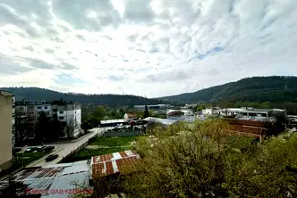 Тристаен апартамент във Велико Търново, Чолаковци