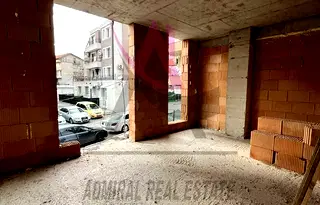 Тристаен апартамент във Варна, Цветен квартал