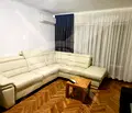 Снимка 2 — Тристаен апартамент във Варна, Цветен квартал