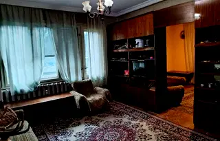 Тристаен апартамент в Русе, Цветница