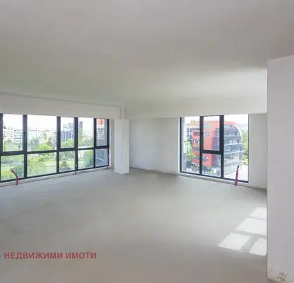 Photo 3 — 3-bedroom apartment in Sofiya, Dianabad