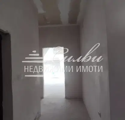 Снимка 5 — Тристаен апартамент в Шумен, Дивизионна болница