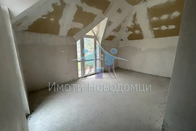 Тристаен апартамент в Шумен, Дивизионна болница
