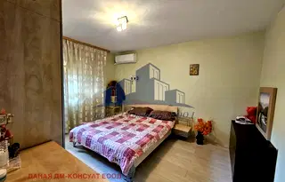 Тристаен апартамент в Шумен, Добруджански