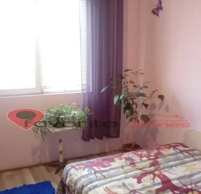 Photo 3 — 3-bedroom apartment in Shumen, Dobrudjanski