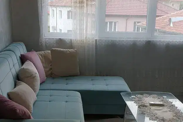 Тристаен апартамент в Шумен, Добруджански