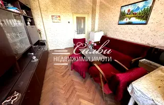 Тристаен апартамент в Шумен, Добруджански