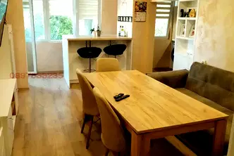 Тристаен апартамент в Шумен, Добруджански
