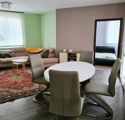 Photo 3 — 3-bedroom apartment in Shumen, Dobrudjanski