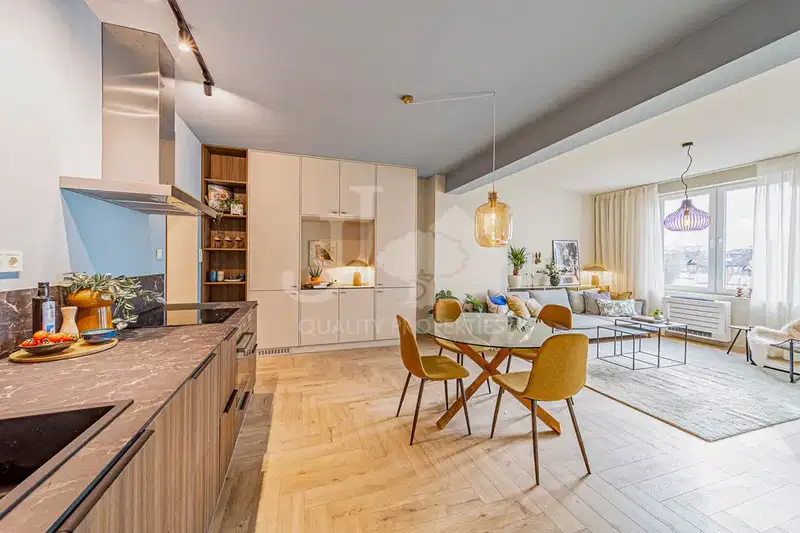 3-bedroom apartment in Sofiya, Doktorski Pametnik