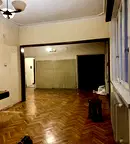 Тристаен апартамент в София, Докторски паметник