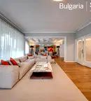 Тристаен апартамент в София, Докторски паметник