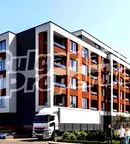 Тристаен апартамент в Бургас, Долно Езерово