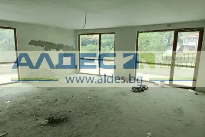 Тристаен апартамент в София, Драгалевци