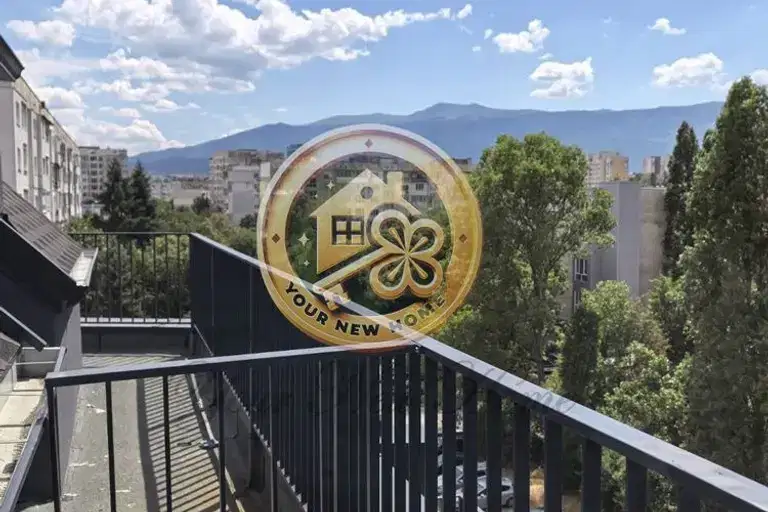 3-bedroom apartment in Sofiya, Drujba 1