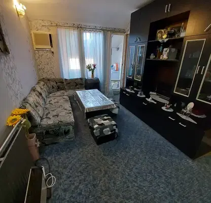 Снимка 2 — Тристаен апартамент в Русе, Дружба 2