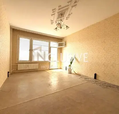 Снимка 2 — Тристаен апартамент в София, Дружба 2