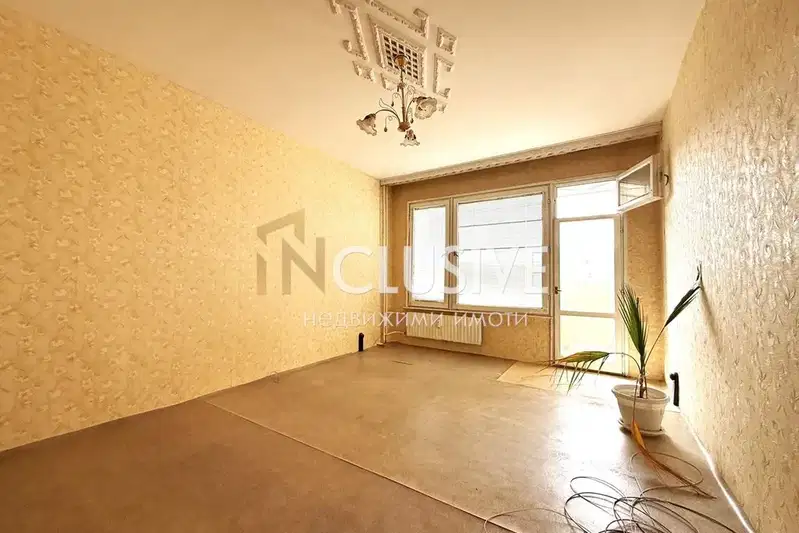 3-bedroom apartment in Sofiya, Drujba 2